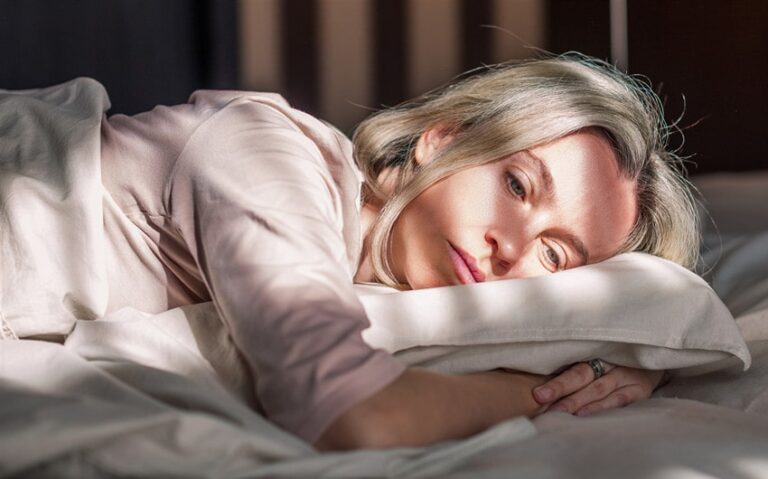 Why Can’t I Feel Love or Happiness? Understanding Numbness and How to Heal