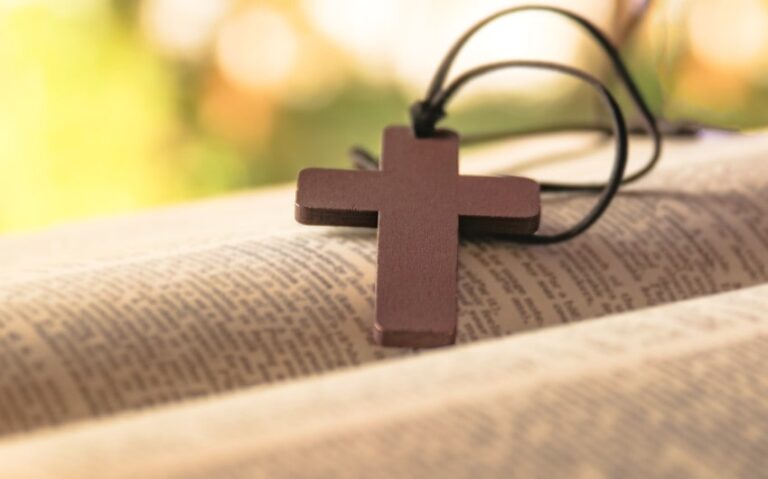 signs of a lukewarm christian